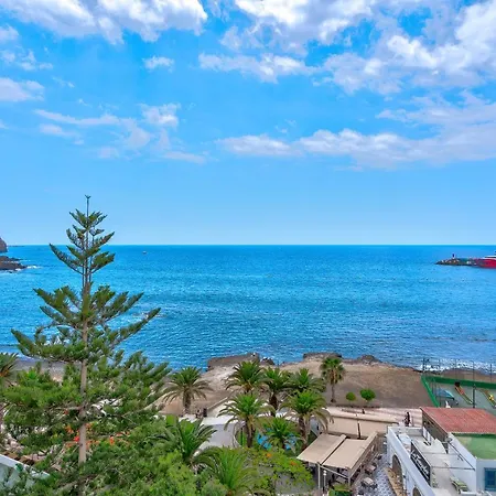 Frontline Ocean View Cristianos * Los Cristianos