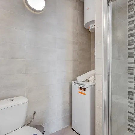 Frontline Ocean View Cristianos * Los Cristianos