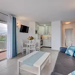 Frontline Ocean View Cristianos לוס כריסטיאנוס