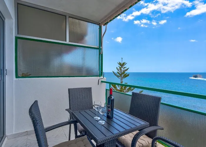 Frontline Ocean View Cristianos