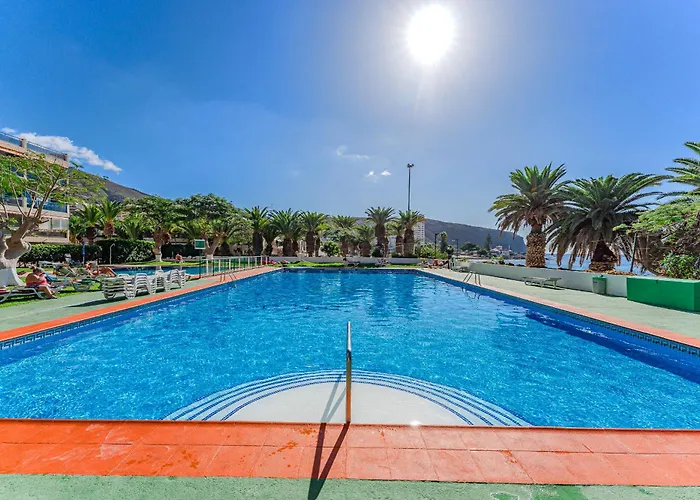 Frontline Ocean View Cristianos Apartment