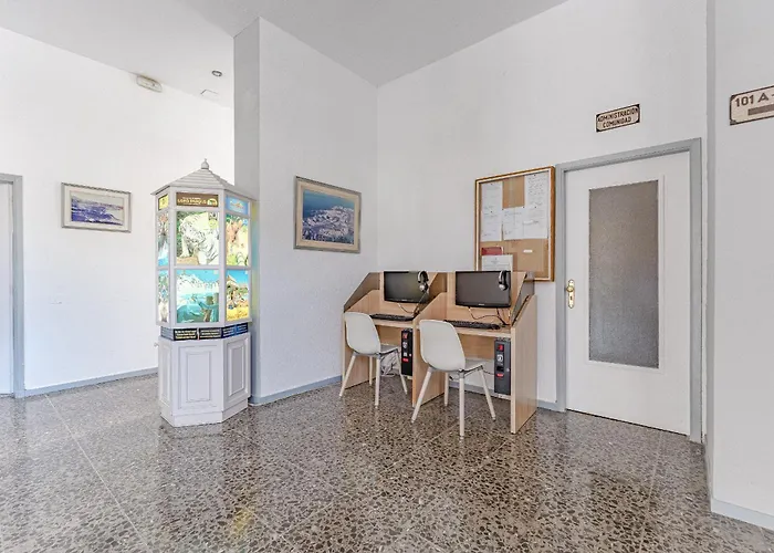 Frontline Ocean View Cristianos *